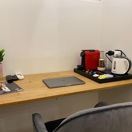 Rothschild Room Petach Tikva Εξωτερικό φωτογραφία